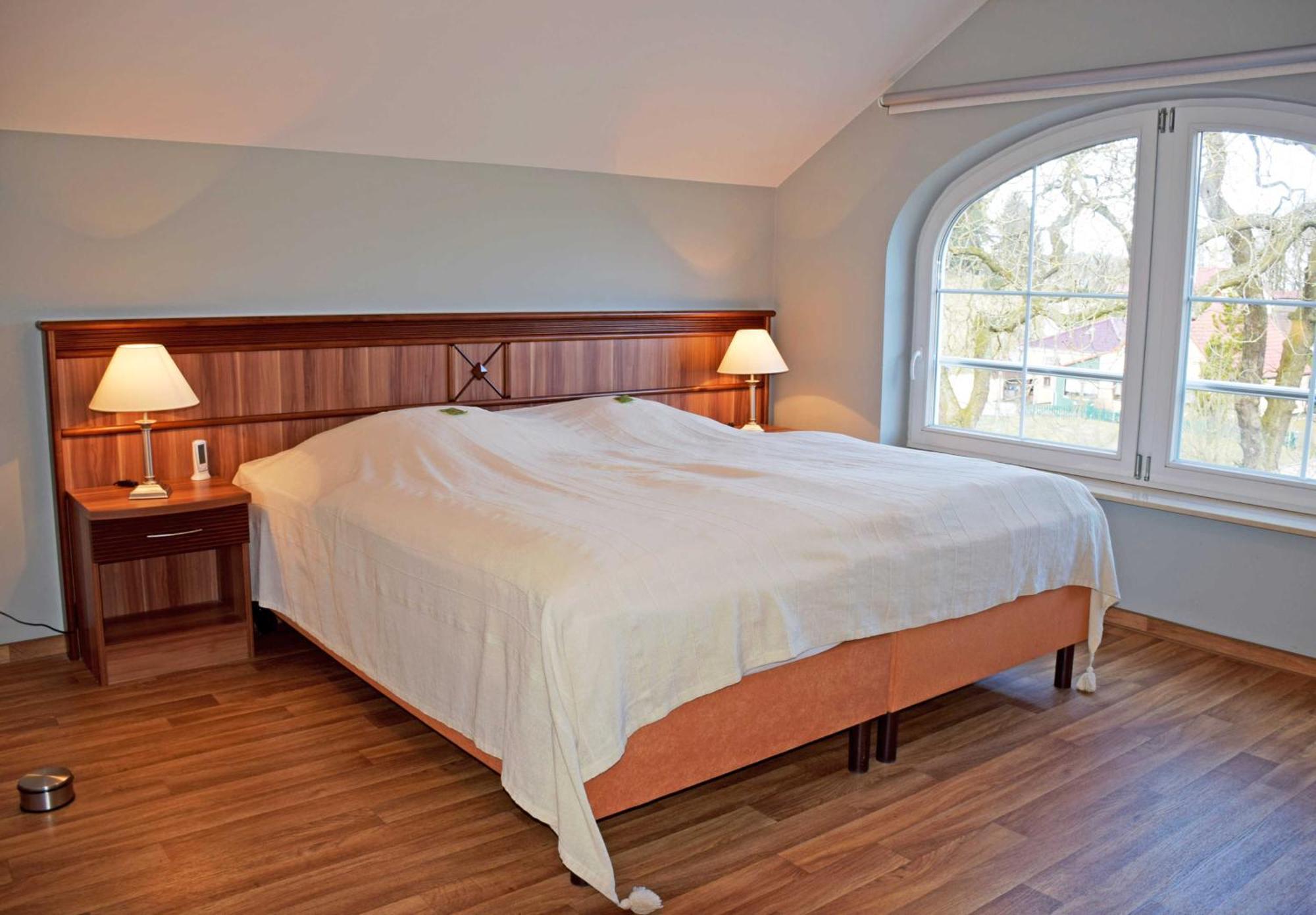 Gutshaus-appartements Mit Kamin, Sauna Und Außenpool ***** Coldevitz