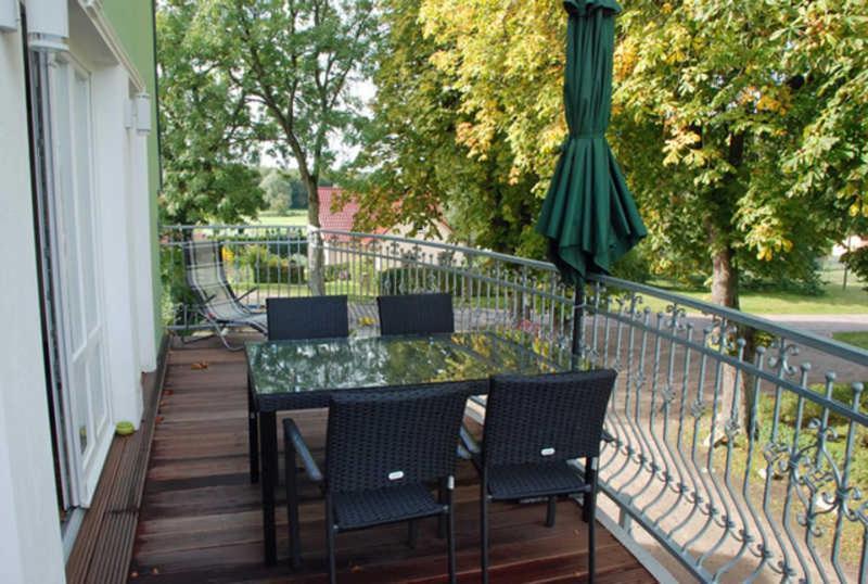 Gutshaus-appartements Mit Kamin, Sauna Und Außenpool *****